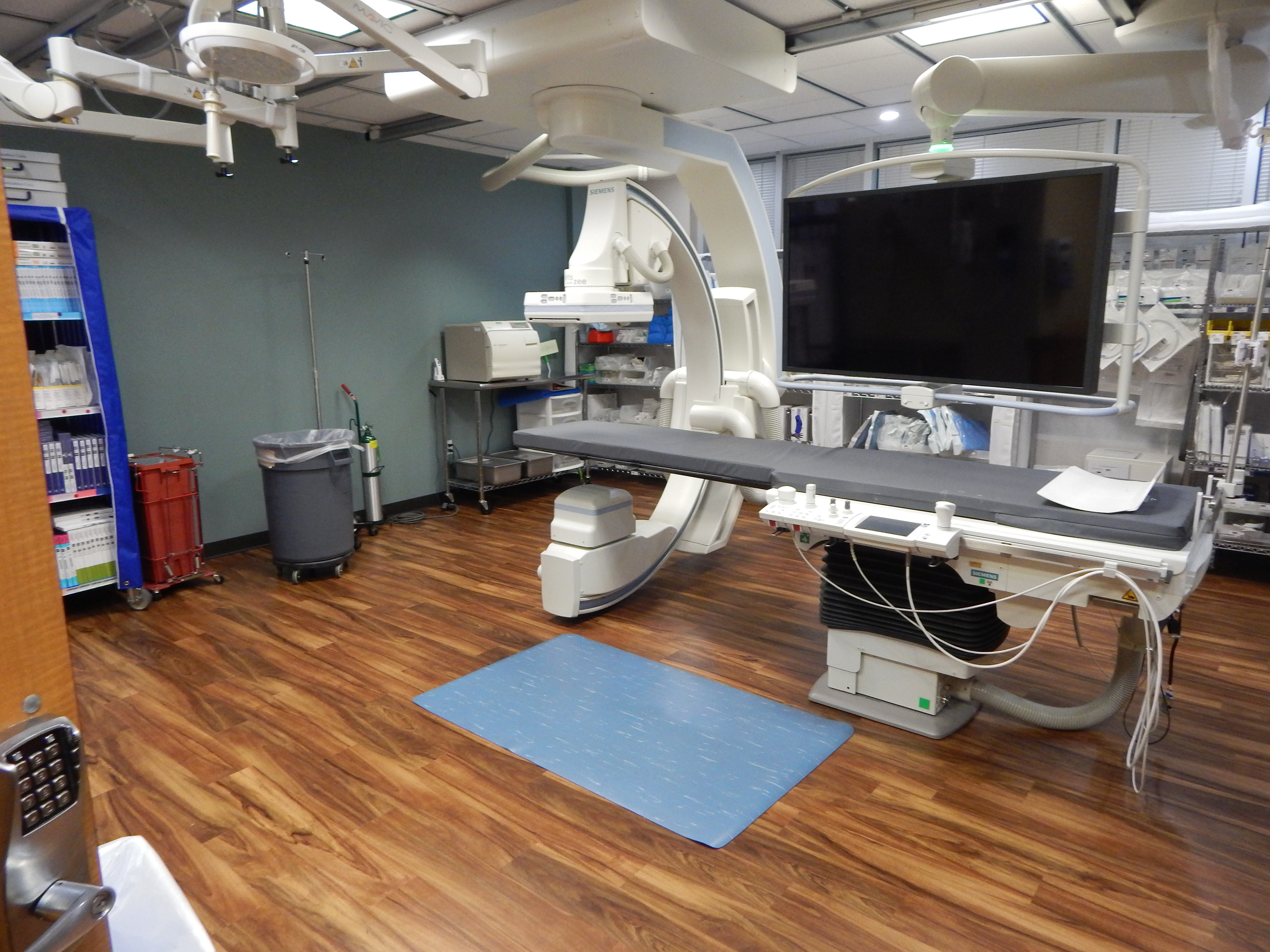 Interventional radiology suite